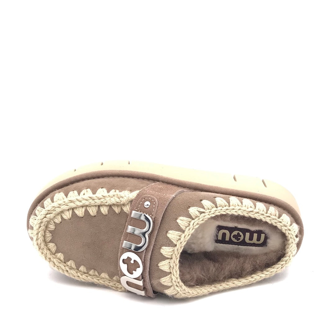 Bounce Clog metal logo elgry