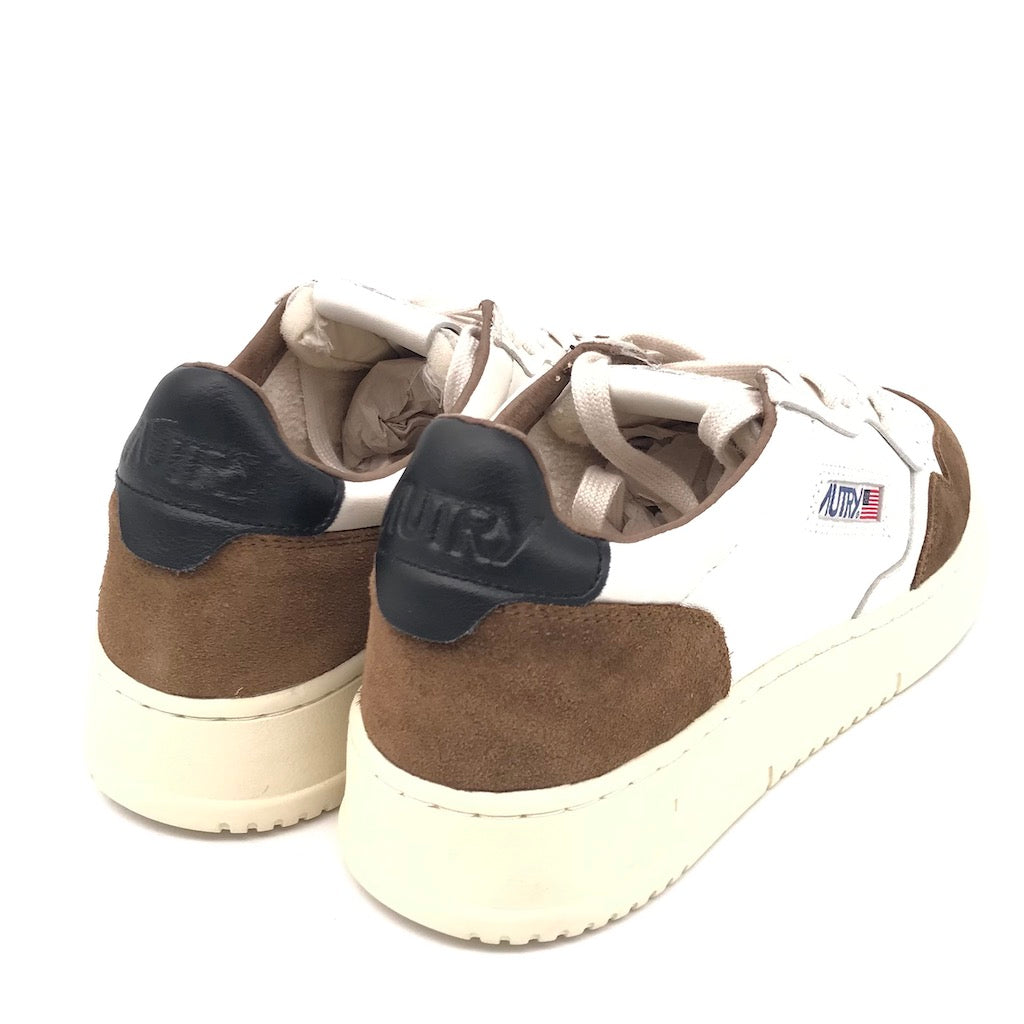 Sneakers Medalist low in pelle e suede bianca, cigar e nera