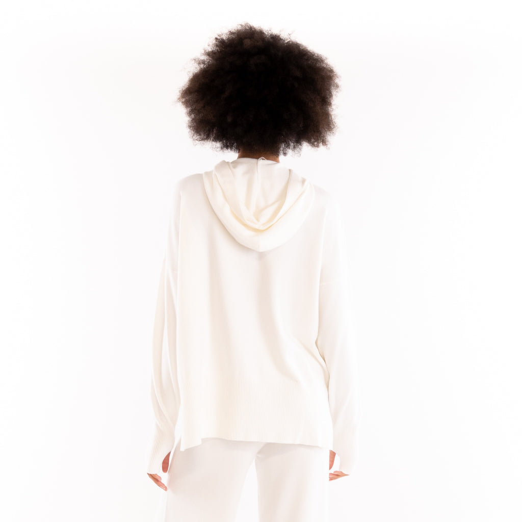 Maglia cappuccio con spacchi laterali off-white