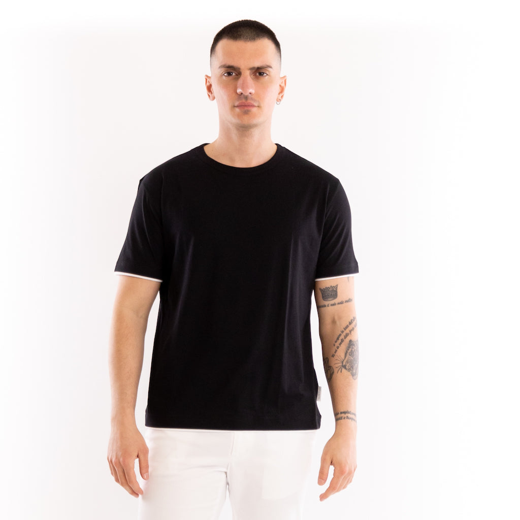 T-shirt in cotone nero-bianco