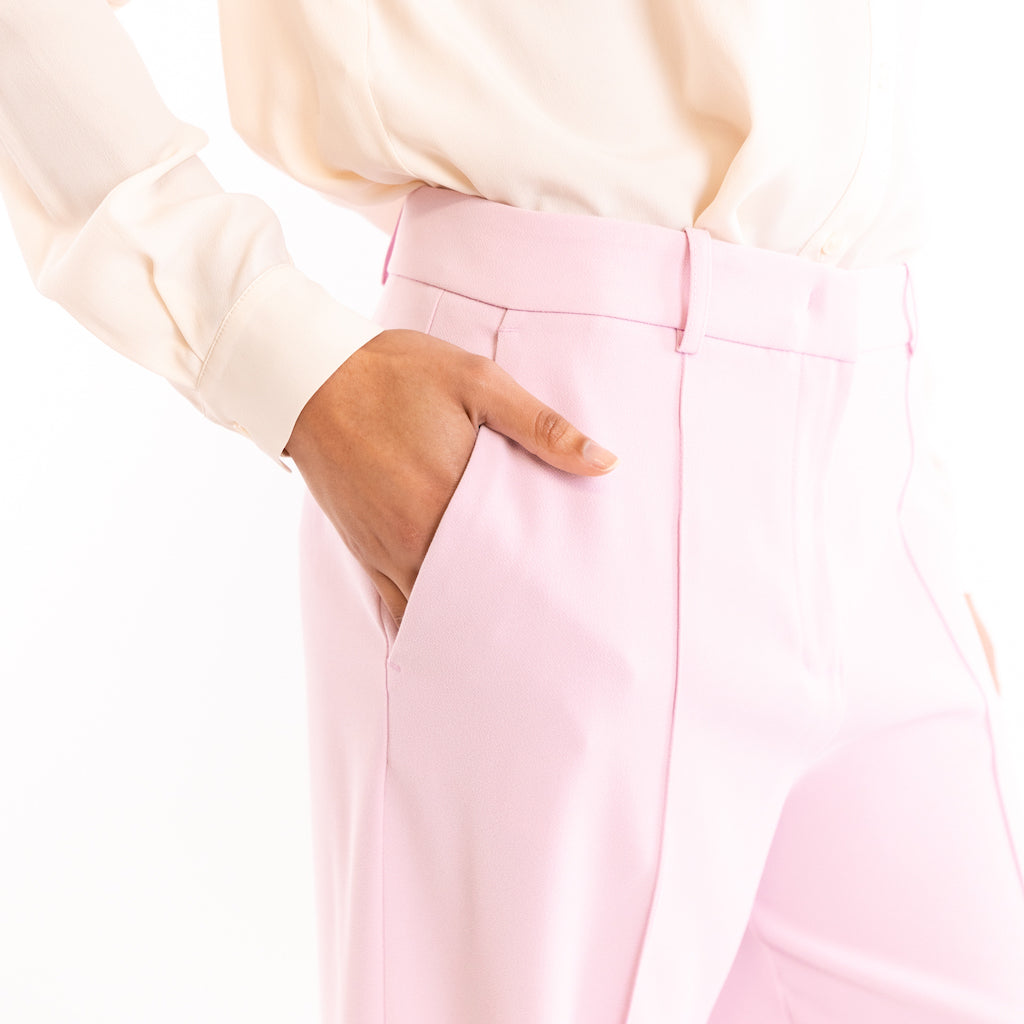 Pantalone Purezza ampio con spacchi laterali rosa