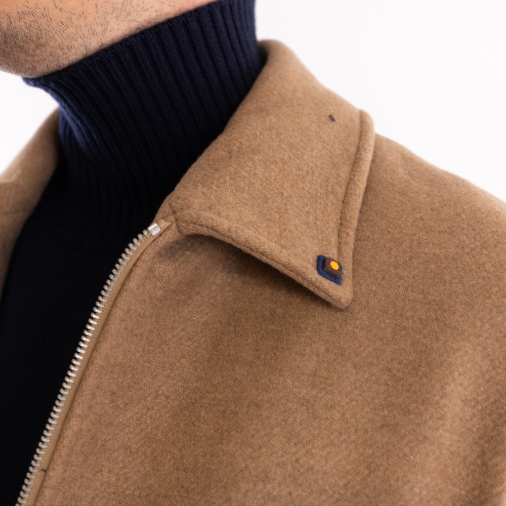 Cappotto corto camel