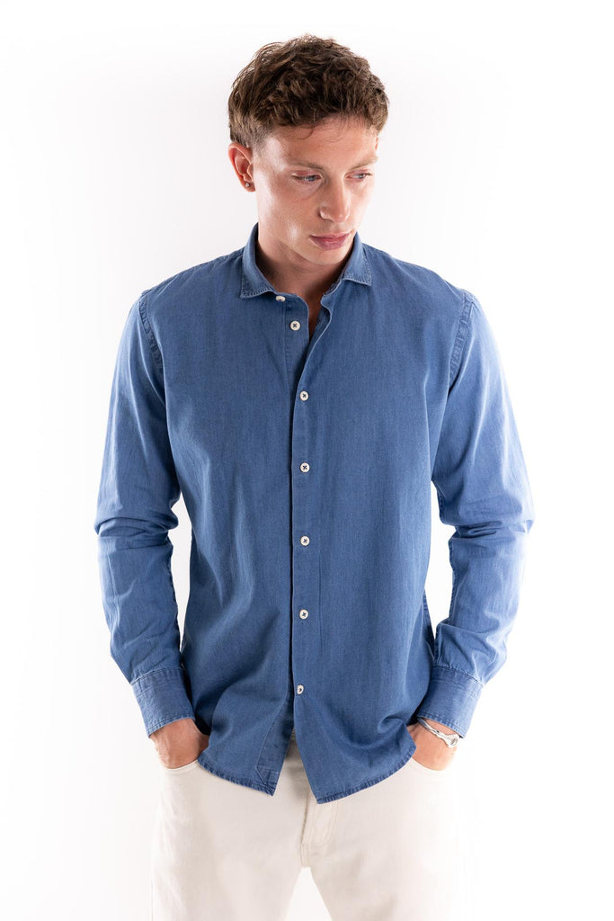 Camicia in denim azzurra OF1F2W5C004 AZZURRO OUTFIT 