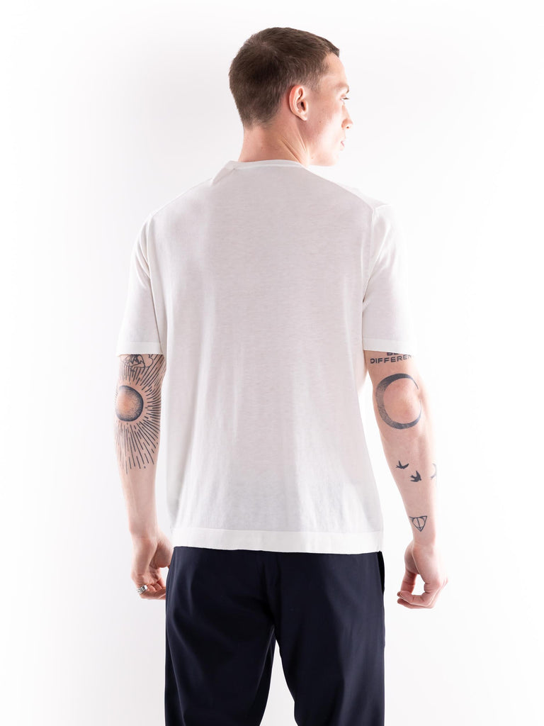 Maglia girocollo uomo Aka in filo bianca