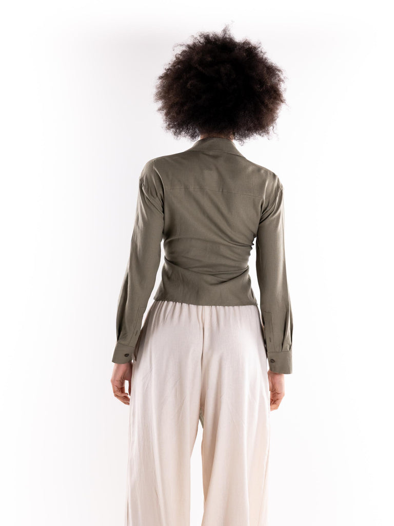 Camicia in lino verde oliva con nodo sul davanti HMABW01847 OLIVA HINNOMINATE 