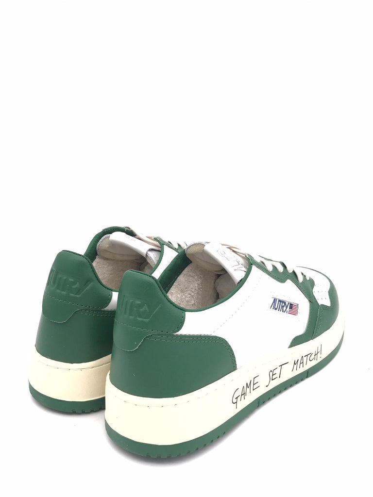 Sneakers medalist low in pelle verde e bianca con lettering AULM-BH04 VERDE/BIANCO AUTRY 