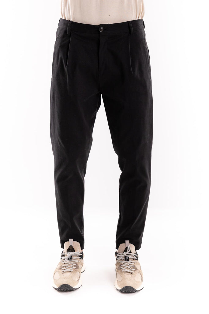 Pantaloni uomo il Palazzo nero OF1F2W3P023 NERO OUTFIT 