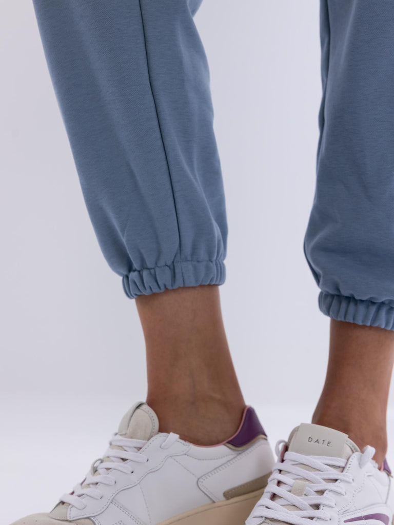 Pantalone in felpa donna azzurro polvere HMABW01420 TMTF0009BL50 HINNOMINATE 