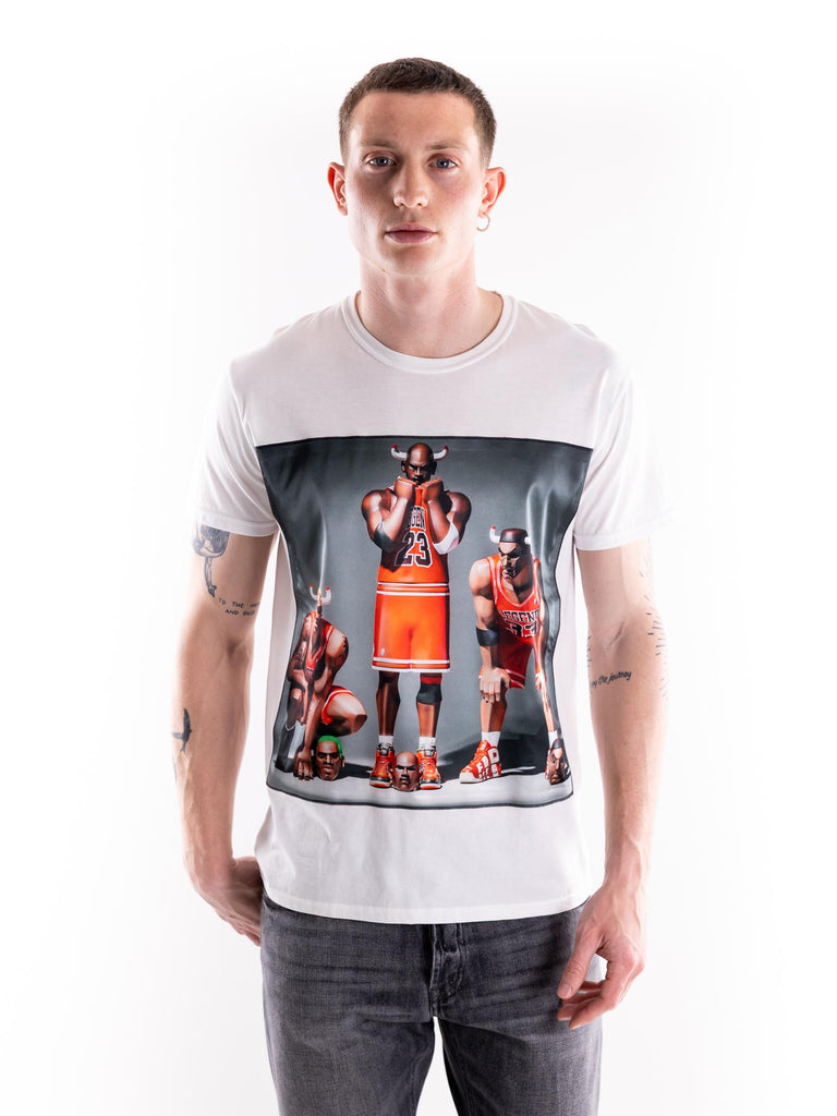 BASTILLE ICONMANTREREBIANCO