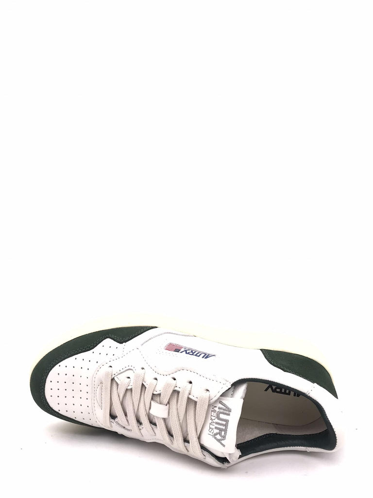 Sneakers medalist low in pelle bianca e suede verde bottiglia AULM-GS42 BIANCO/VERDE AUTRY 