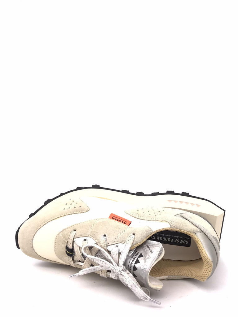RUN OF VAPORIX MBEIGE