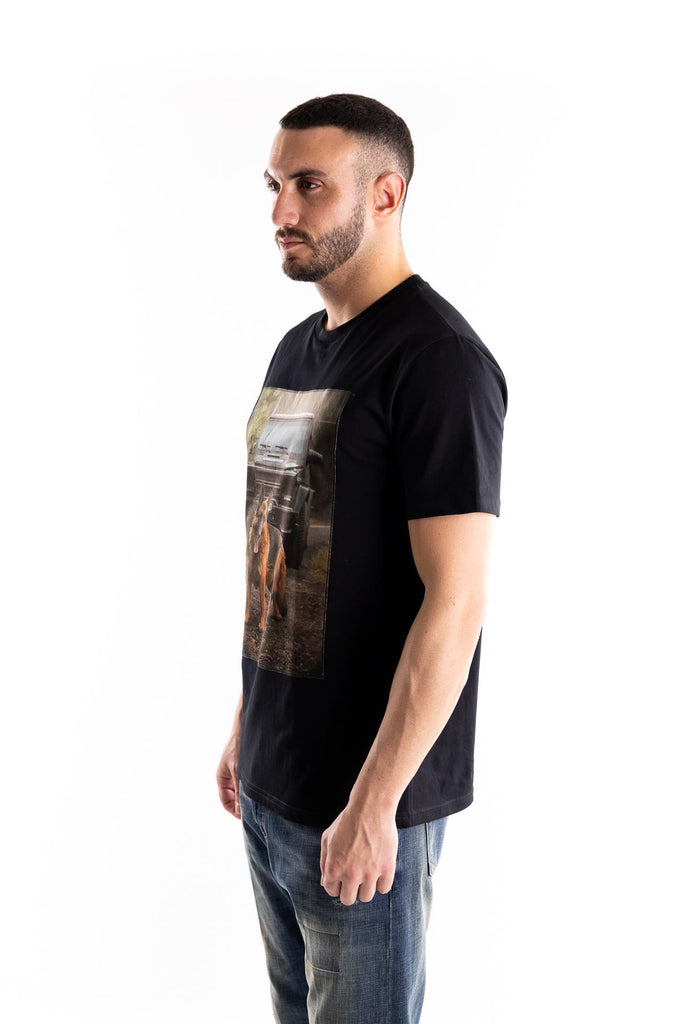 T-shirt in cotone nero con stampa wolf G MAN/SUPERICON WOLF GNERO BASTILLE 