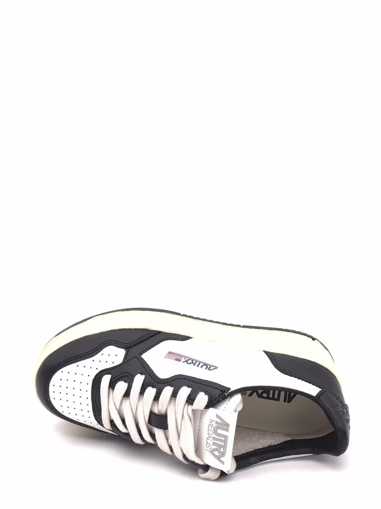 Sneakers medalist platform in pelle nera e bianca PTLW-WB01 NERO/BIANCO AUTRY 