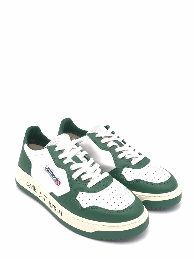 Sneakers medalist low in pelle verde e bianca con lettering AULM-BH04 VERDE/BIANCO AUTRY 
