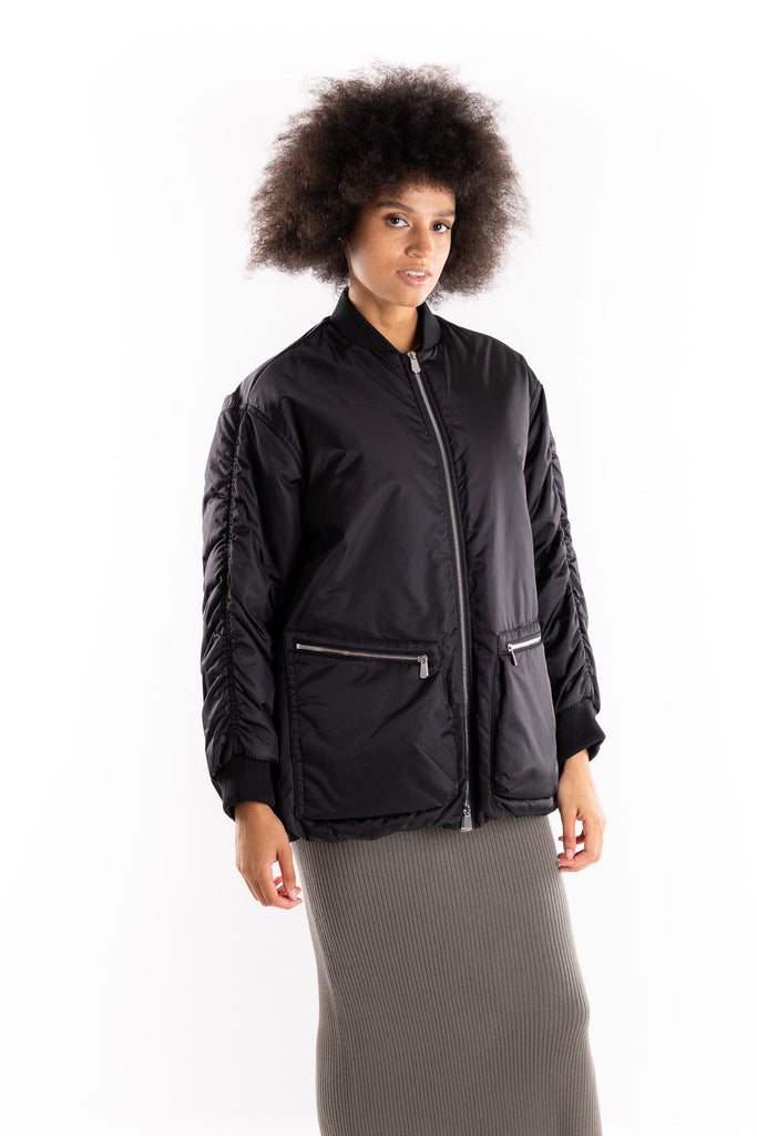 Bomber lungo Bacon  in raso tecnico nero 105340 A2OLNERO PINKO 