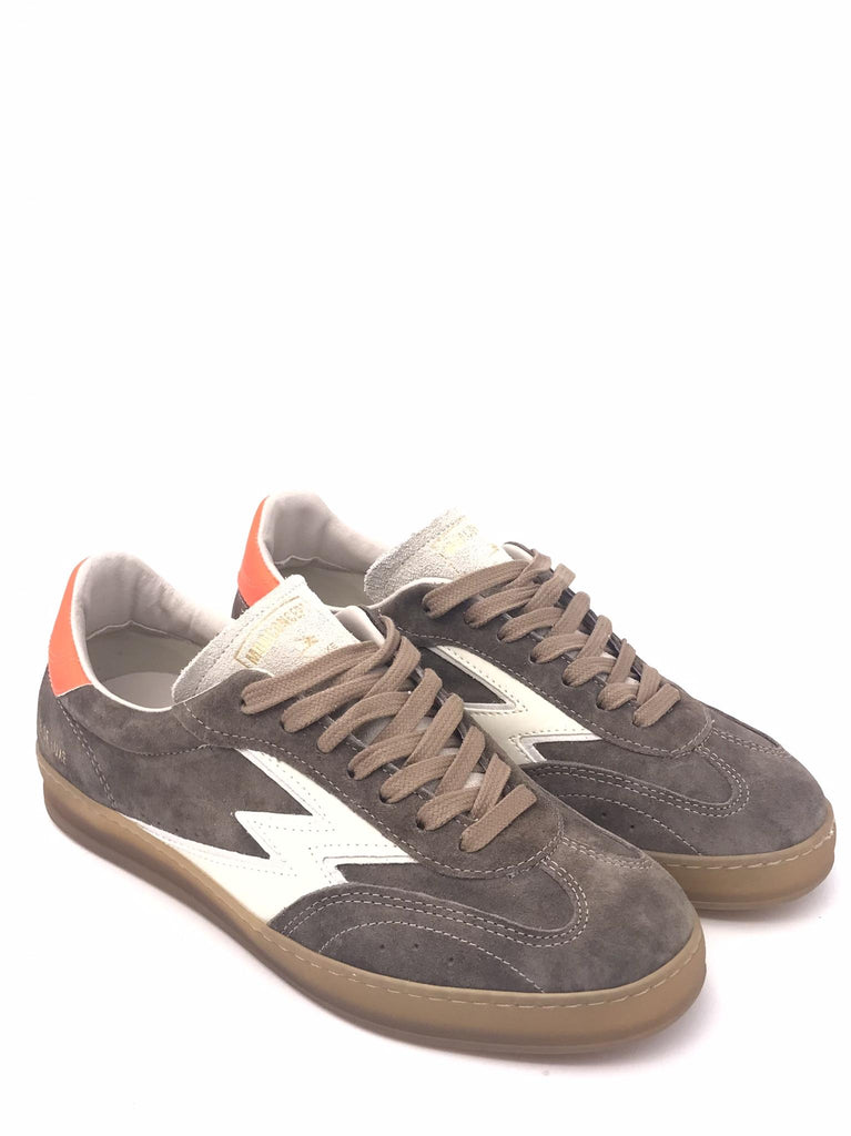 Sneakers uomo retrò in crosta slavata sabbia CL072M TAUPE MOACONCEPT 