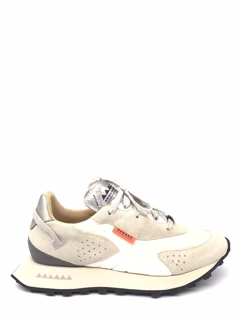 RUN OF VAPORIX MBEIGE