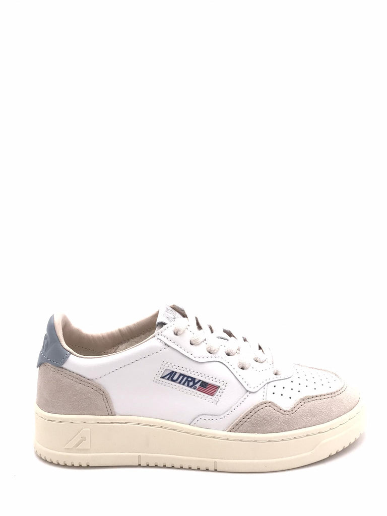 Sneakers medalist low woman in pelle e suede bianca-azzurra AULW-LS79 BIANCA-AZZURRA AUTRY 