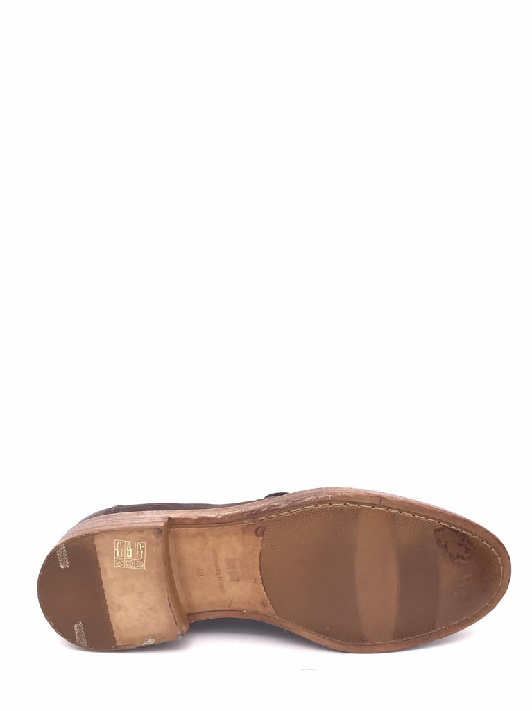 Mocassino uomo in camoscio marrone con nappine 17402F MARRONE MOMA 