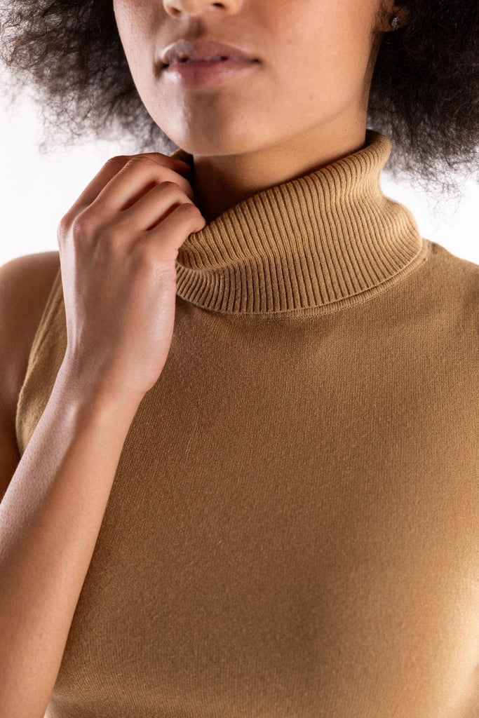 Maglia lupetto smanicato cammello MILTA CAMMELLO H2O 