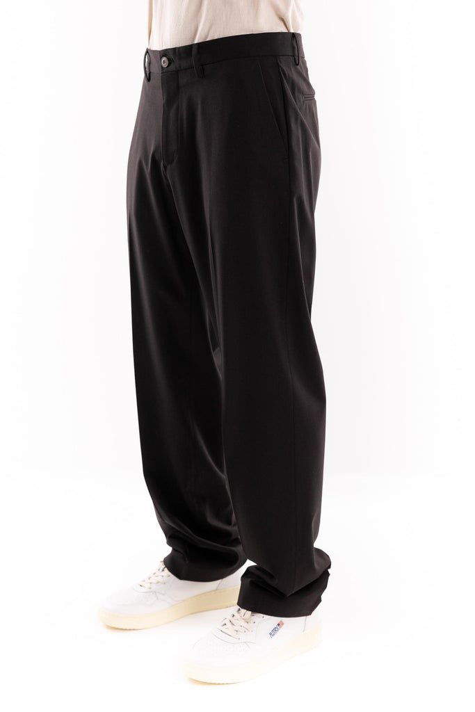 Pantalone a palazzo in tessuto fluido nero OF1F2W5P019 NERO OUTFIT 