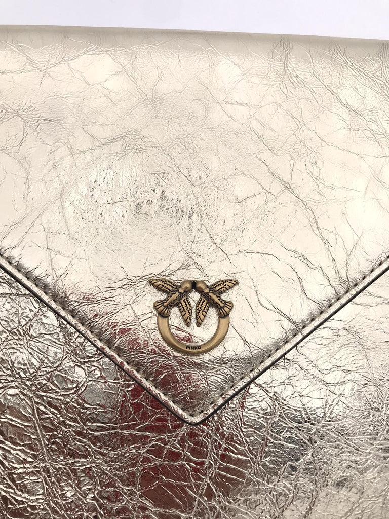 Bustina flet purse in pelle laminata craccata oro 104820 A2OTORO PINKO 