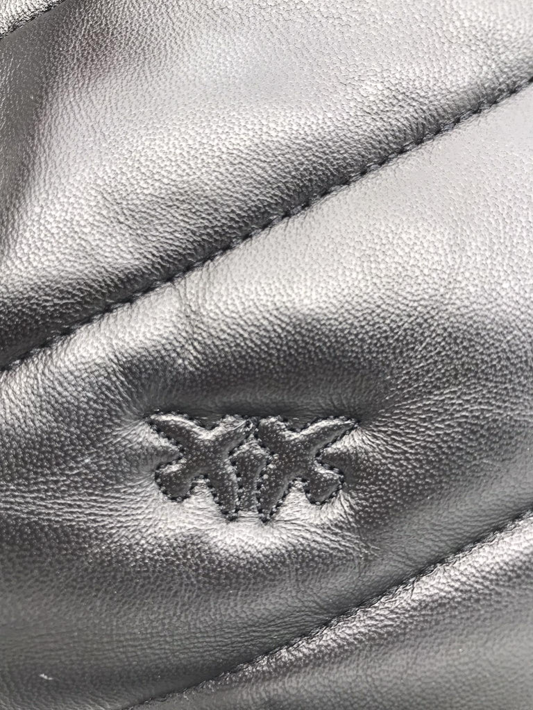 Borsa media love puff maxi quilt nera 100038 A0F2-Z99ONERO PINKO 