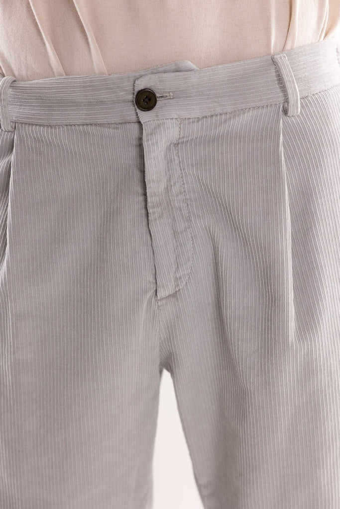 Pantalone work in velluto grigio chiaro OF1F2W5P011 GRIGIO CHIARO OUTFIT 