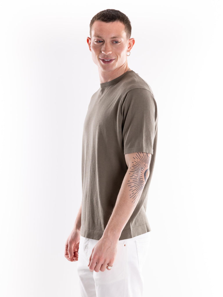 Maglia girocollo uomo Aka in filo verde militare AKA 870VERDE PEOPLE OF SHIBUYA 