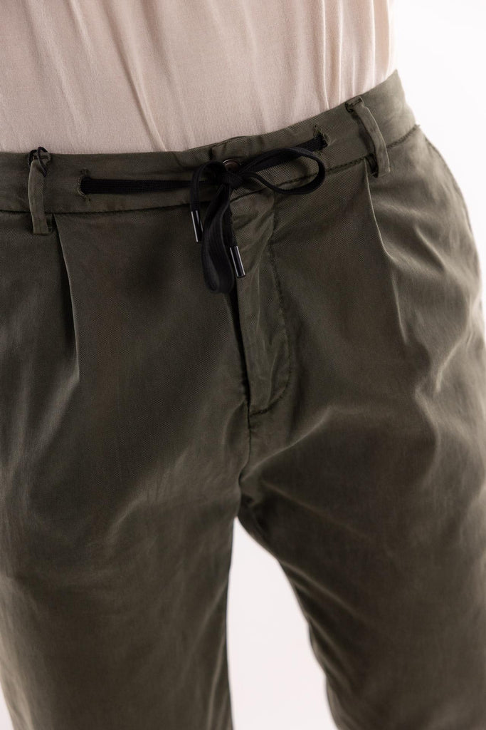 Pantalaccio uomo L'uccello verde militare OF1F2W4P008 VERDE OUTFIT 
