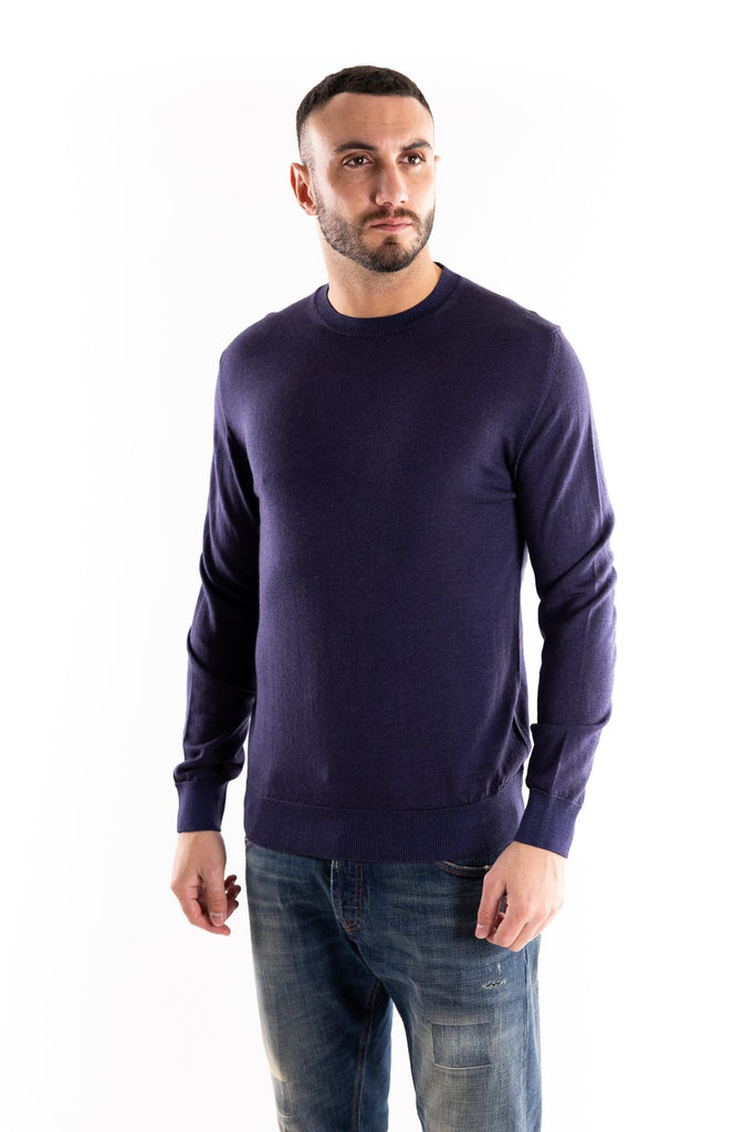 Maglia girocollo in lana blu scuro OF1F2W5M007 BLU SCURO OUTFIT 