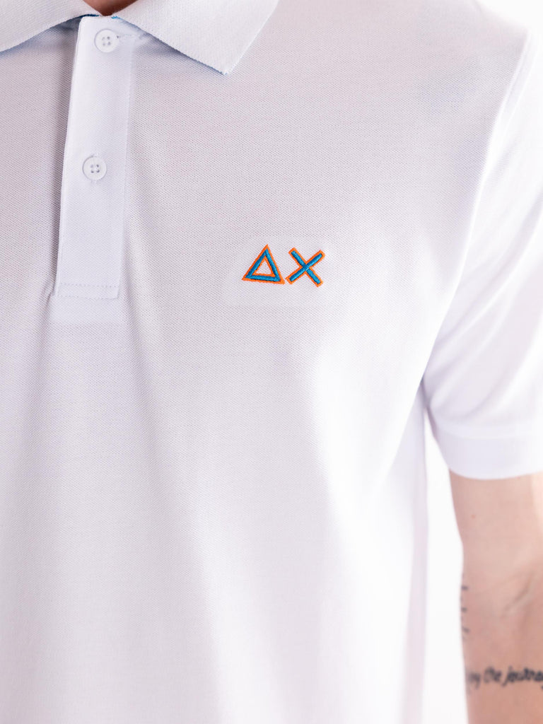 Polo logo beach bianca