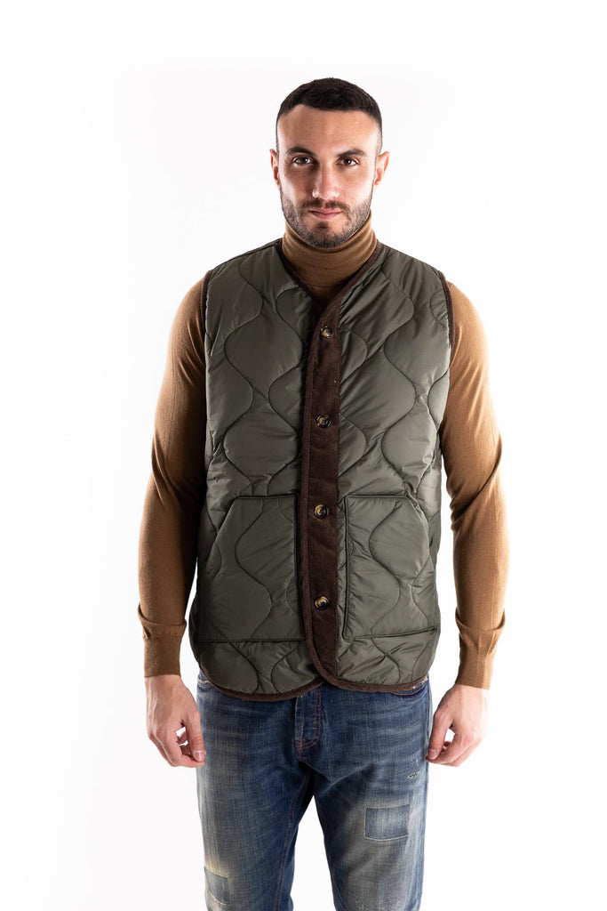 Gilet smanicato verde militare FW250167A VERDE MILITARE IN THE BOX 