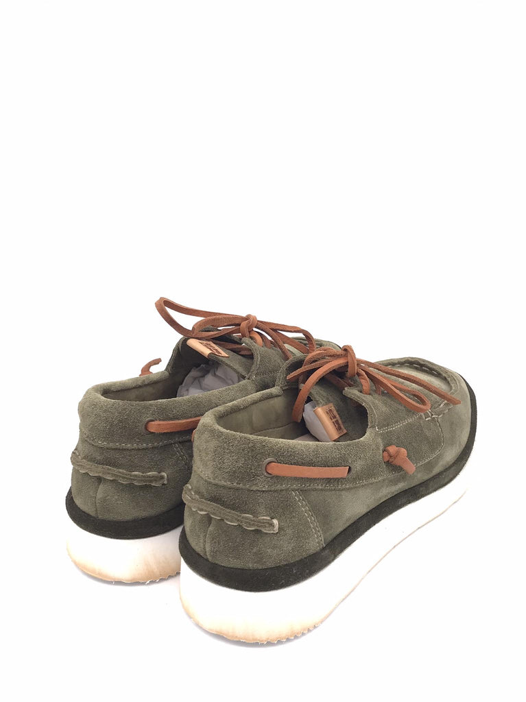 Scarpa allaccita modello barca in crosta verde 2AS435 VERDE MOMA 