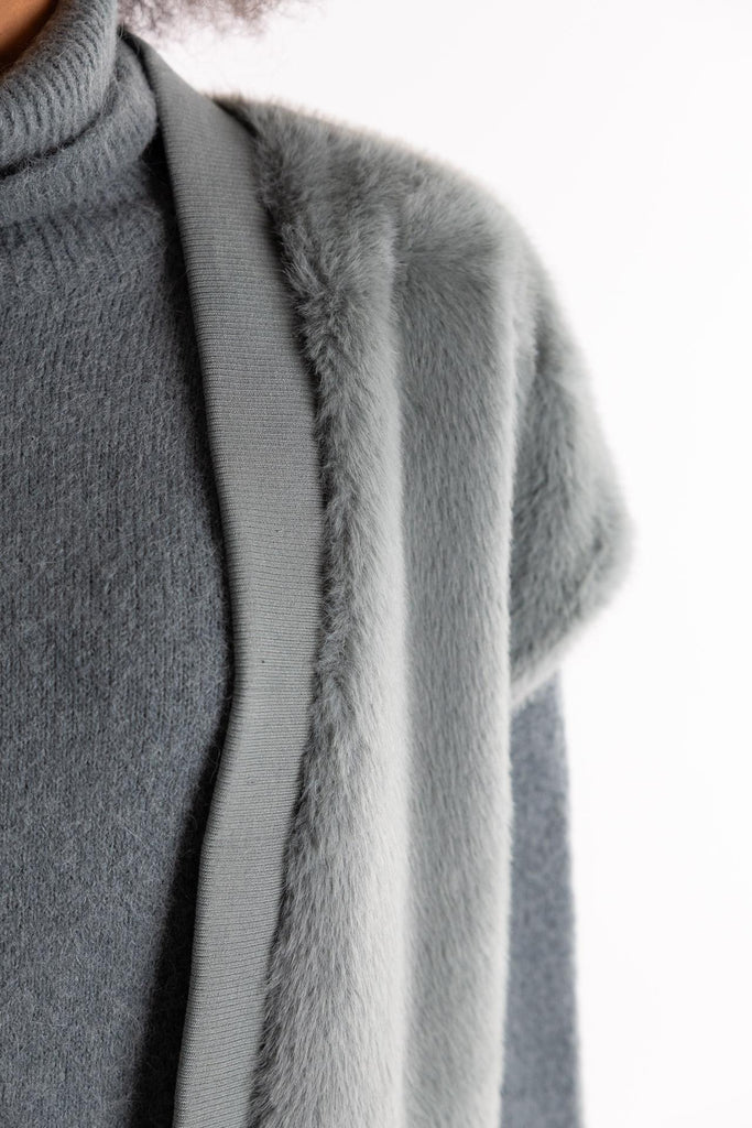 Gilet in eco-pelliccia color avio NEFA AVIO H2O 