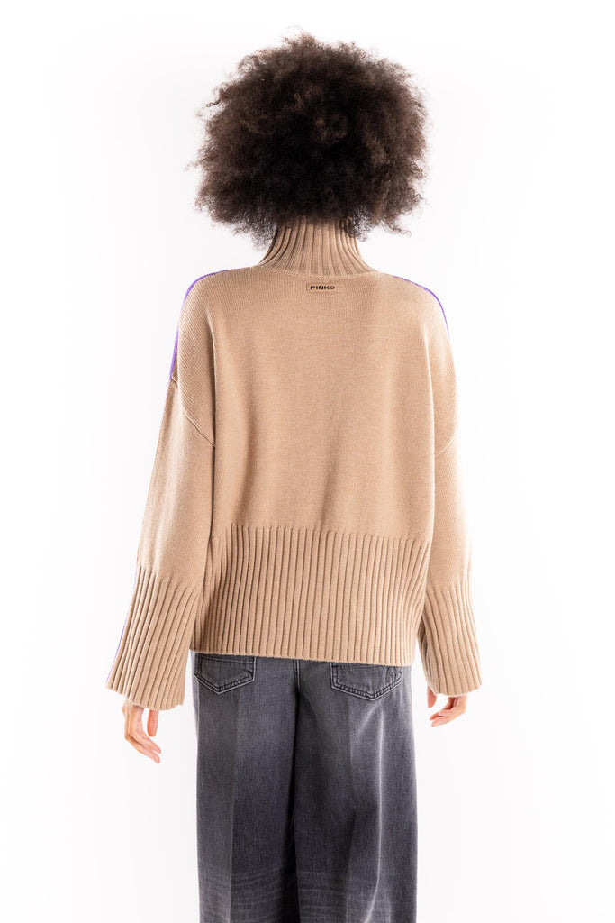 Maglia Barbados ampia a collo alto cammello 105396 A2PLCAMMELLO PINKO 