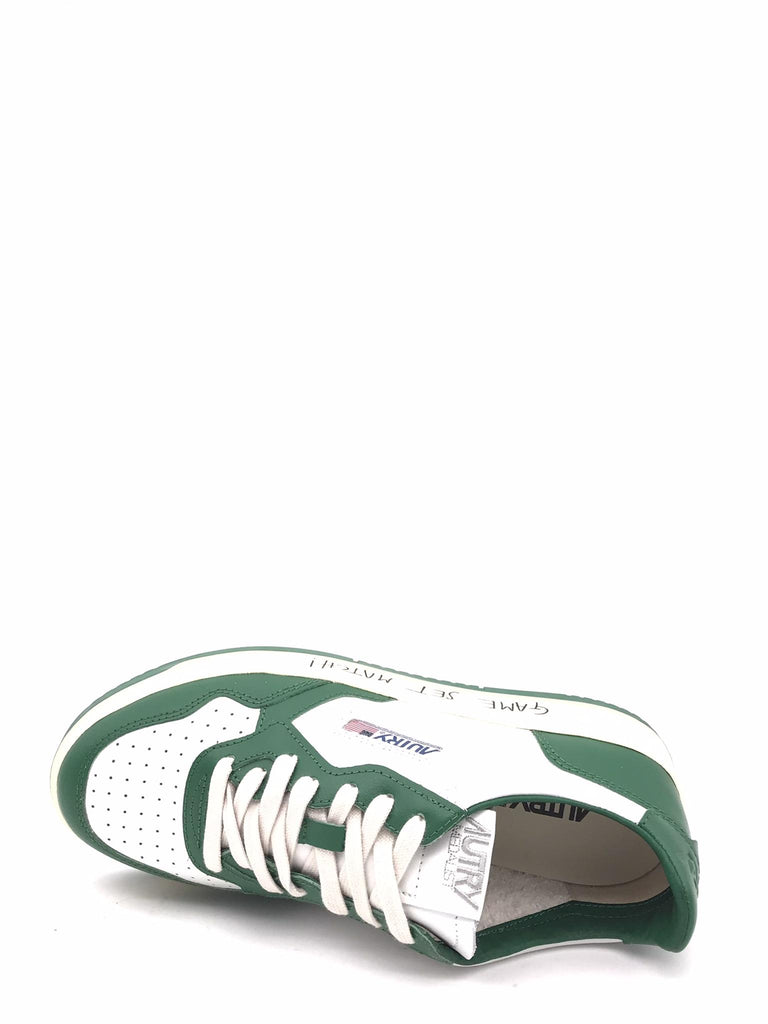 Sneakers medalist low in pelle verde e bianca con lettering AULM-BH04 VERDE/BIANCO AUTRY 
