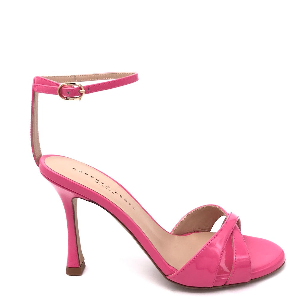 Sandalo Brais in vernice rosa