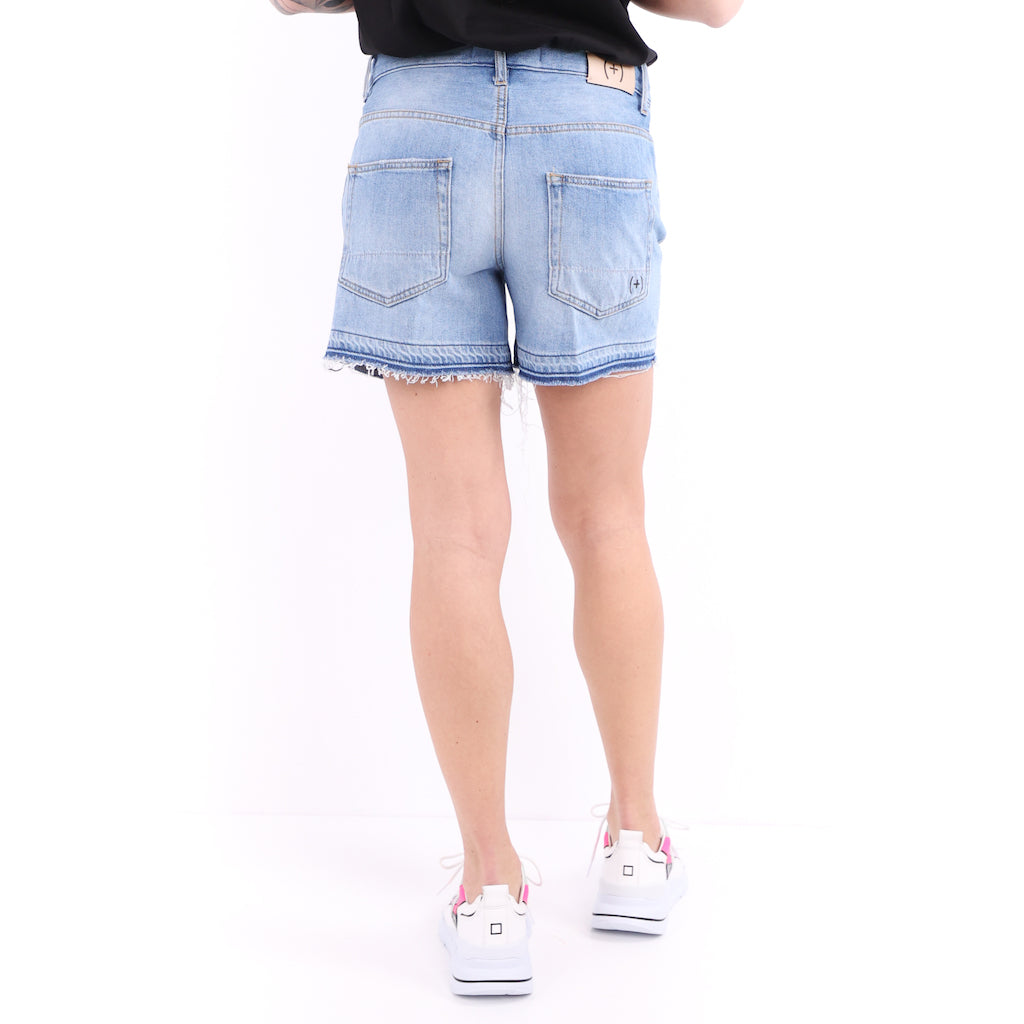 Short in jeans Boyfriend blu chiaro