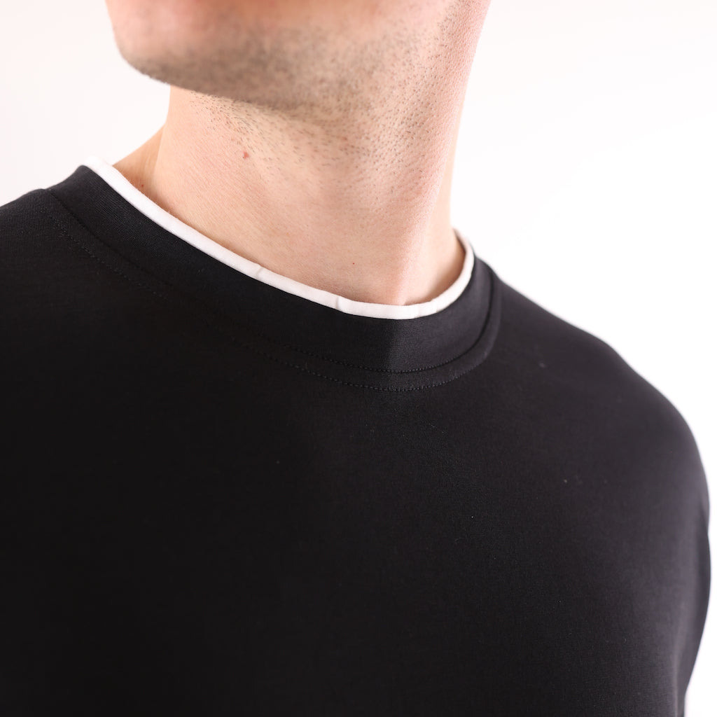 T-shirt in jersey di cotone nero-bianco