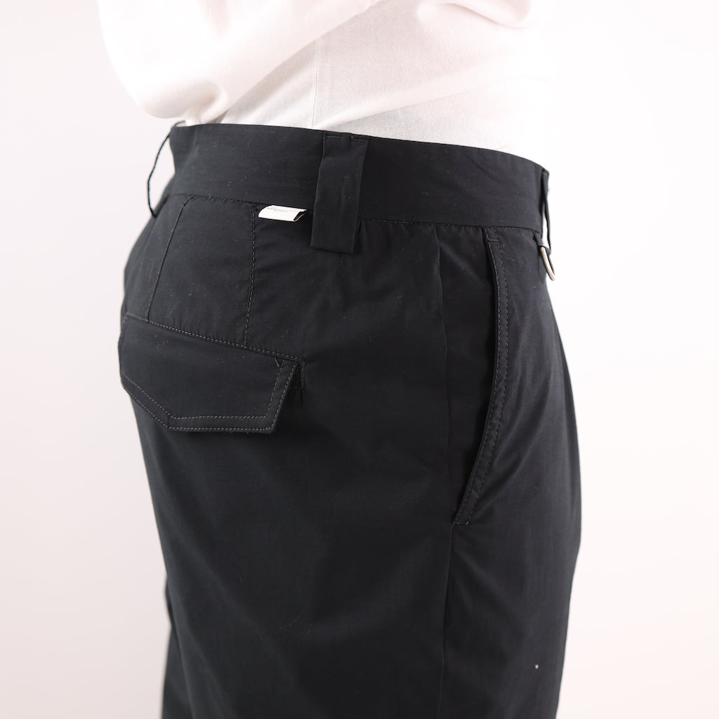 Pantalone in tessuto leggero nero