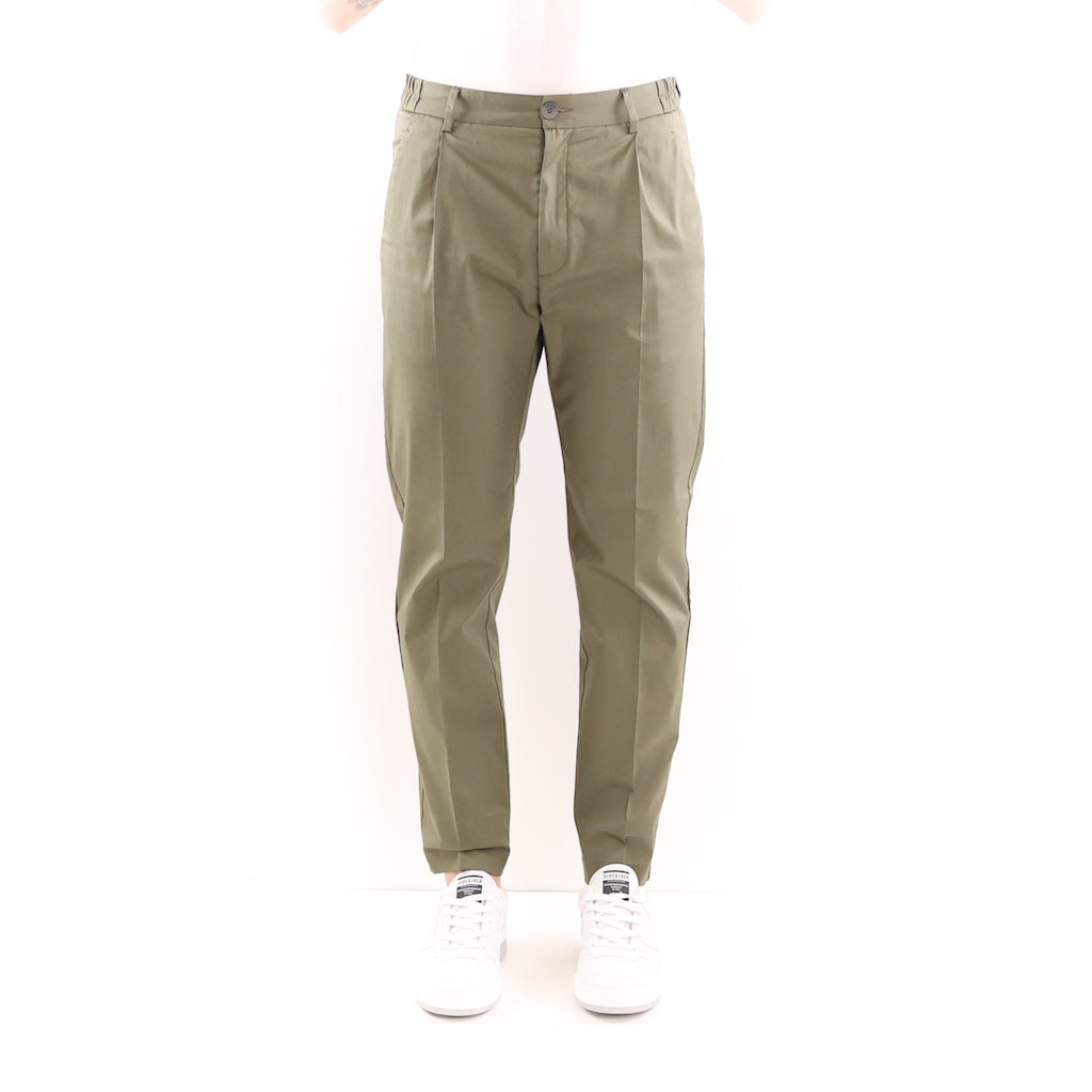 Pantalone verde militare